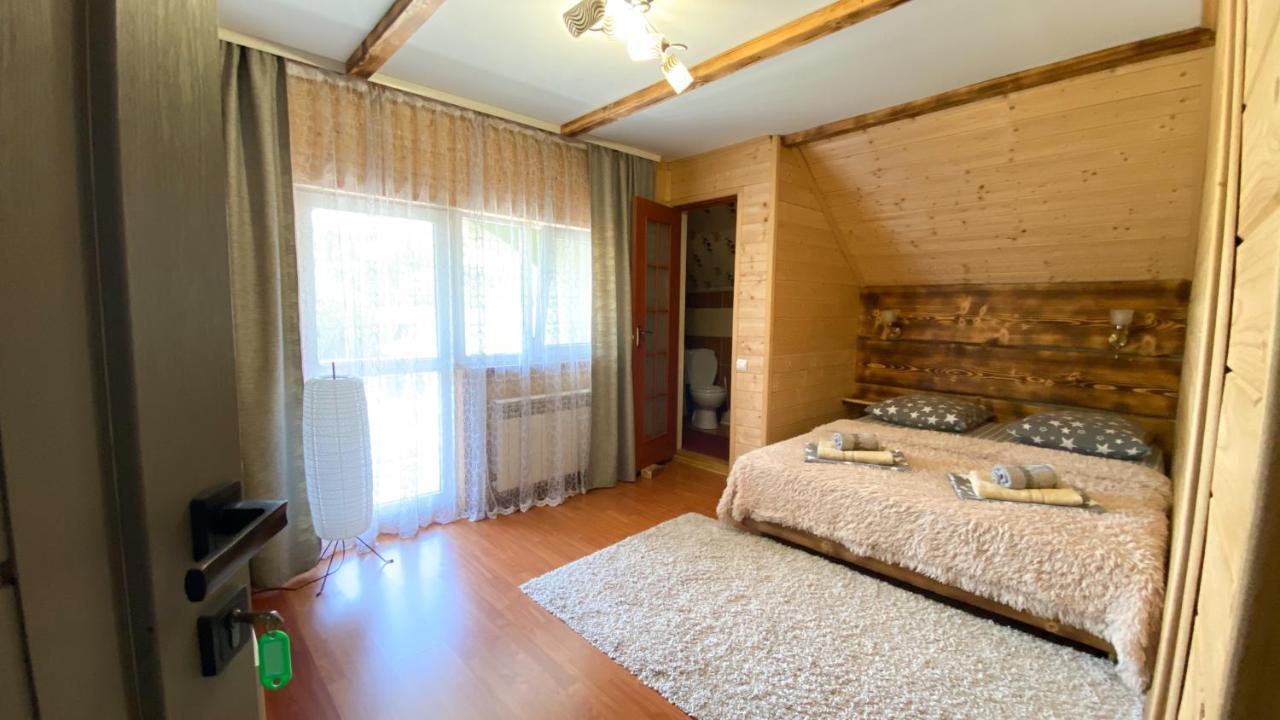 Чотири Сезони Hotel Izki Exterior photo
