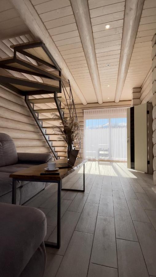 Чотири Сезони Hotel Izki Exterior photo